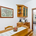 Finestra Sulle Alpi E Golf Apartment