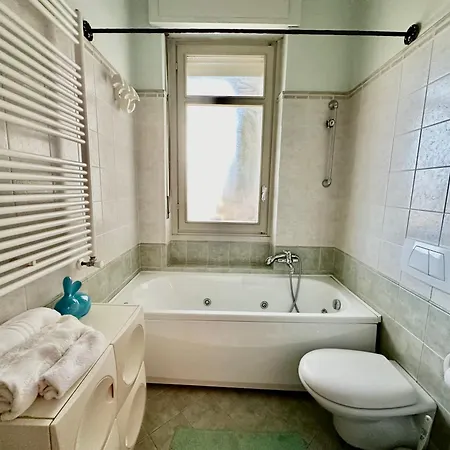 Finestra Sulle Alpi E Golf